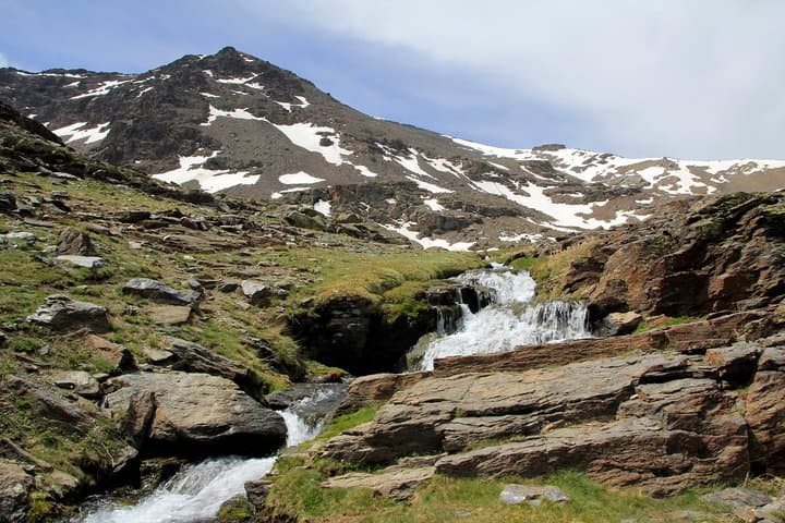 Sierra Nevada Day Trip from Granada: Explore Mulhacén, Alpine Lagoons & High Mountain Meadows photo 6