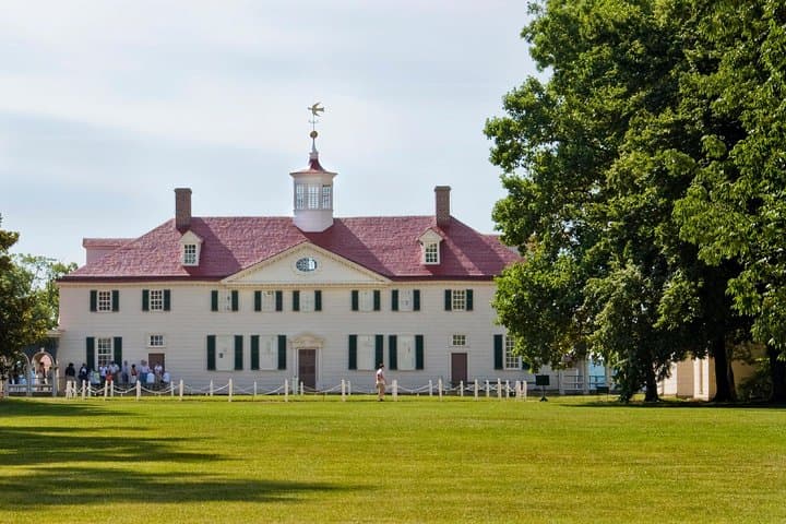 Explore Mount Vernon by Bike: Scenic Ride and Optional Potomac River Cruise photo 2