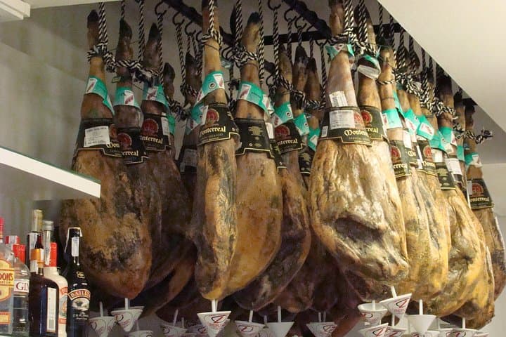 Bilbao to San Sebastian Private Sightseeing: Basque Coast, Surf Towns & Gastronomy photo 5