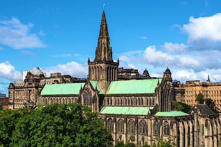 Glasgow Luxury Private Day Tour with Scottish Local — Private Chauffeur Sightseeing photo 2