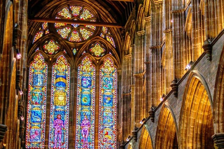 Luxury Private Day Tour of Glasgow with a Scottish Chauffeur photo 5