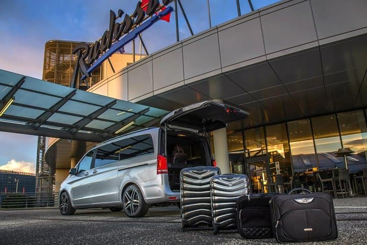 Luxury Private Transfer: Edinburgh to EDI Airport — Stress-Free Chauffeur Service photo 6