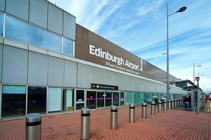 Luxury Private Transfer from Edinburgh to St Andrews: Comfort, History, and Coastal Views photo 3