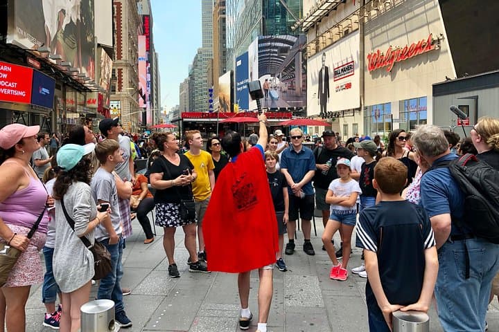 Super Tour of NYC: Explore Iconic Superhero Film Locations photo 3