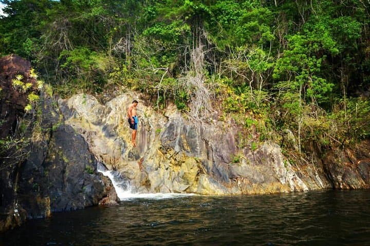 Xunantunich and Macal River Jungle Pontoon: Mayan Temples & Waterfall Cruise photo 5
