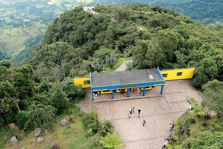 Cloud-Forest Hike at Chicaque Natural Park — Private Tour from Bogotá photo 6