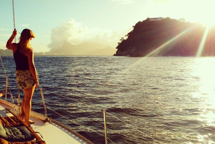 Sunset Sailing in Rio: 3-Hour Guanabara Bay Cruise with Drinks photo 3