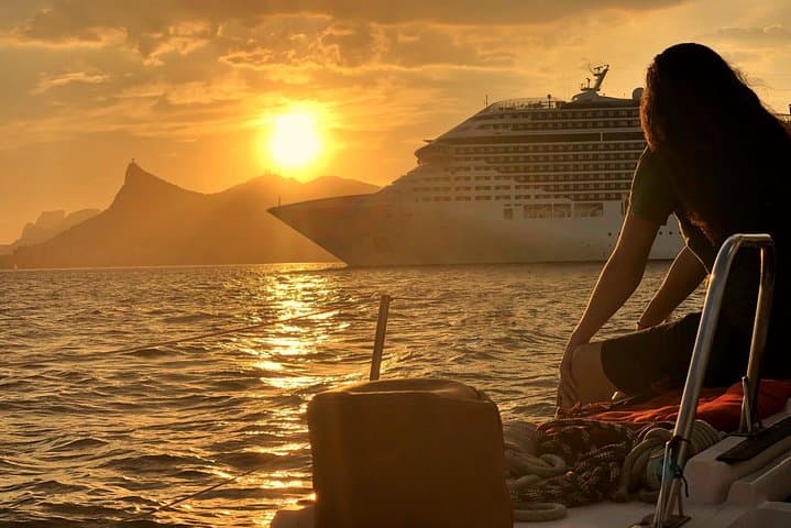 Sunset Sailing in Rio: 3-Hour Guanabara Bay Cruise with Drinks photo 5