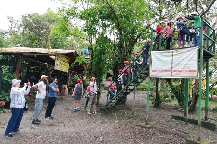 2-Day Private Mindo Cloud Forest Tour — Birding, Waterfalls & Adventure photo 2