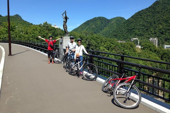 Sapporo to Hoheikyo: Easy Mountain Bike Ride, Onsen Soak & Local Curry photo 3
