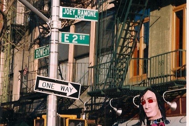 East Village Rock & Punk Walking Tour — CBGB, Ramones & Blondie Sites photo 3