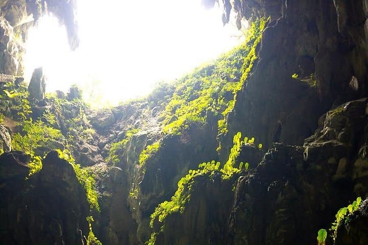 Kuching Fairy and Wind Caves Tour: Half-Day Limestone Cave Adventure from Kuching photo 2