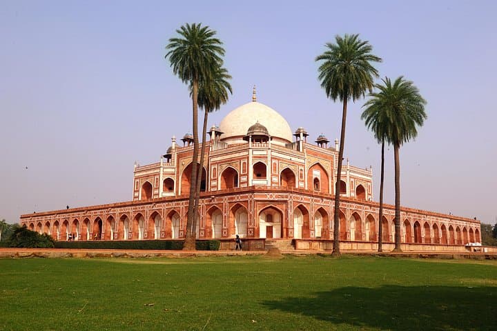 Mughal Heritage Tour: Lodhi Garden, Humayun Tomb & Akshardham Temple in ...