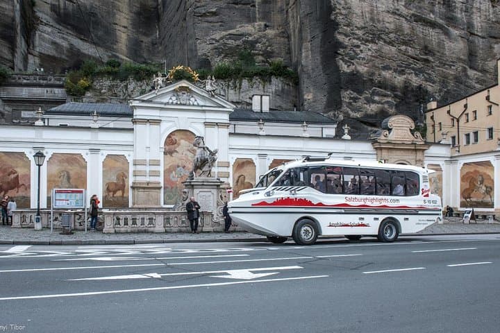 Amphibious Splash Tour: Salzburg by Road and River