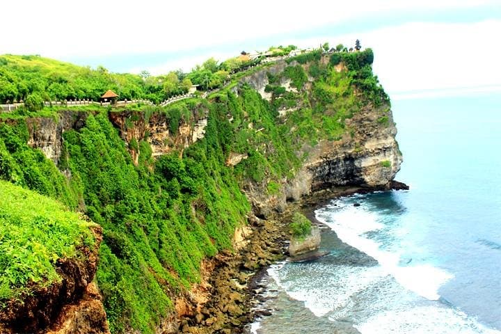Bali Sunset at Uluwatu: Kecak Dance, Cliffside Views & Jimbaran Seafood photo 2
