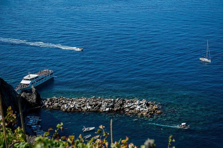 Cinque Terre Day Trip from Florence — Hike, Boat & Coastal Villages photo 5