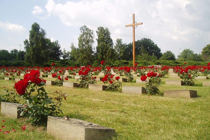 Terezín Memorial Day Trip from Prague: Visiting the Fortresses and Crematorium photo 6