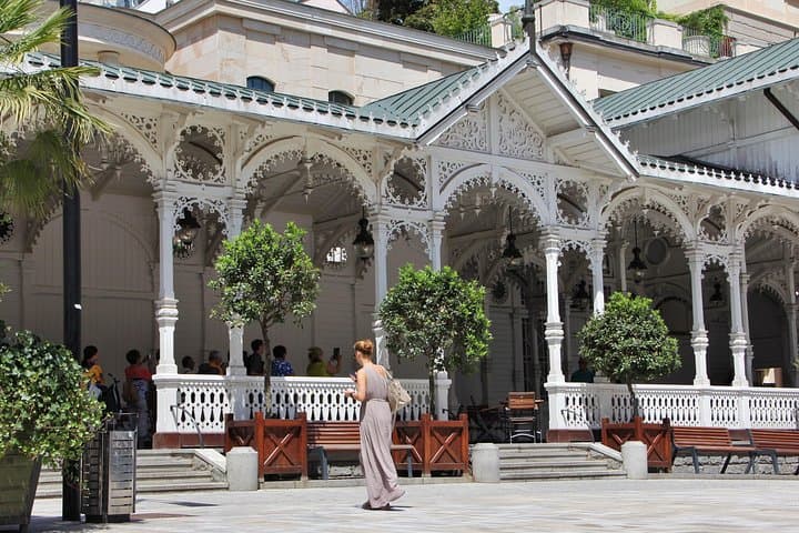 Karlovy Vary Day Trip from Prague — Funicular, Watchtower & Vřídlo Spring photo 2