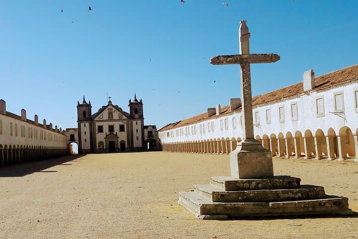 Arrábida Day Trip from Lisbon: Beaches, Castles & Setúbal Wine Tasting photo 6