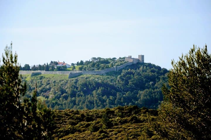 Lisbon South Sights & Arrábida Wine Tasting Day Tour photo 4