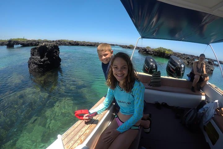5-Day Galápagos Land Tour — San Cristóbal & Santa Cruz Wildlife, Snorkeling and Highlands photo 5