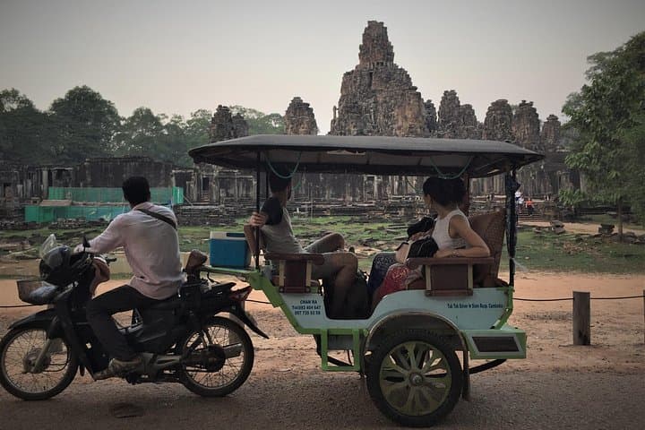 Sunrise at Angkor Wat: VIP Private Sunrise and Bayon Temple Full-Day Tour photo 1