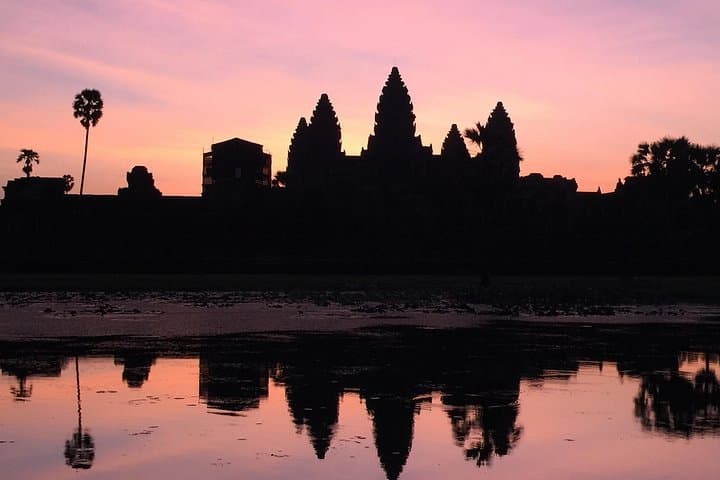 Sunrise at Angkor Wat: VIP Private Sunrise and Bayon Temple Full-Day Tour photo 2