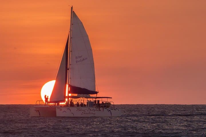 Sail Tamarindo: Blue Dolphin Catamaran Snorkel, Paddle & Sunset Cruise