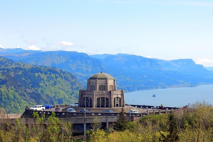 Columbia River Gorge Waterfalls and Mt. Hood Full-Day Tour from Portland photo 3