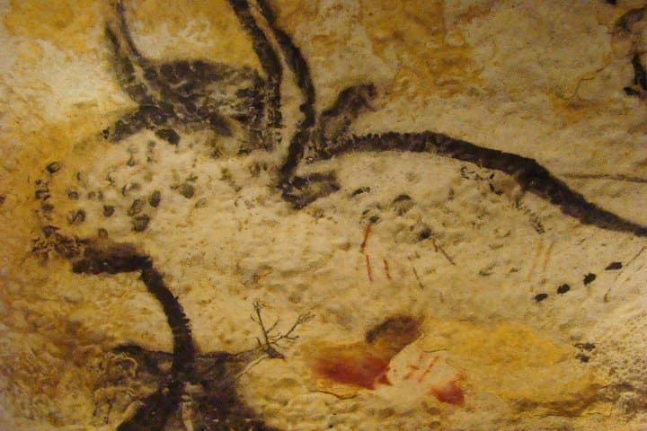 Pech Merle Cavern & Saint-Cirq-Lapopie Day Tour from Toulouse photo 6
