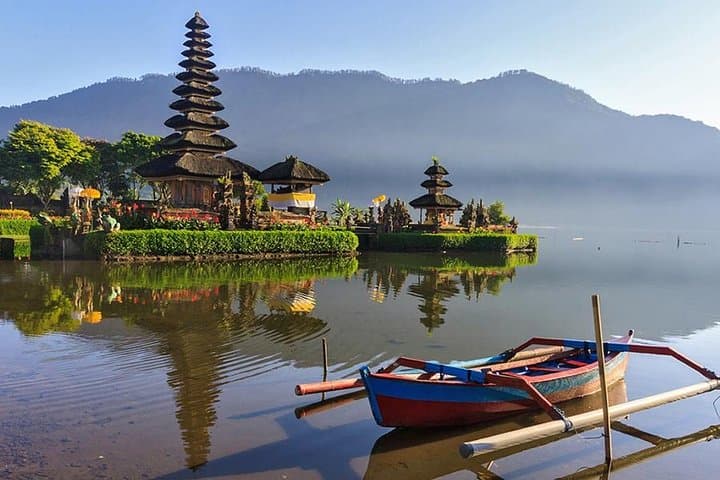 West Bali VW Jeep Tour — Jatiluwih Rice Terraces, Nungnung Waterfall & Temple Gardens photo 4