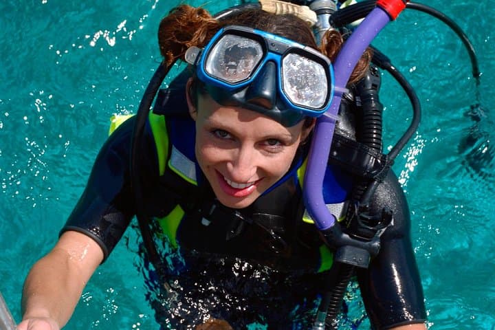 Discover Scuba in St Maarten: Beginner Caribbean Dives at Divi & Simpson Bay photo 2