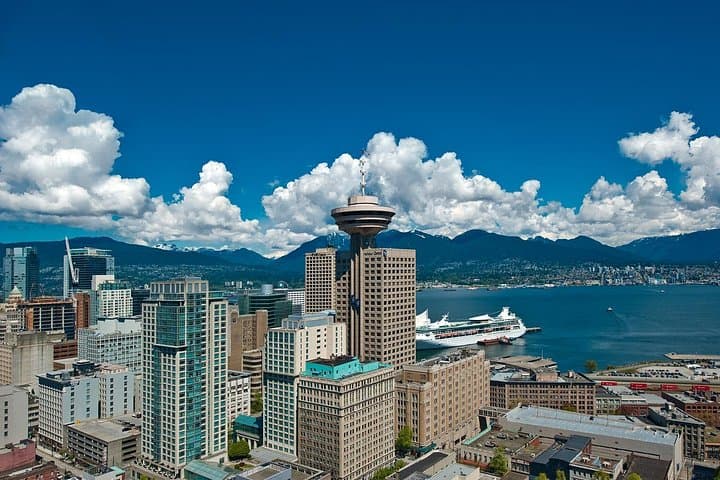 Best of Vancouver: Private Full-Day City and Gardens Tour photo 3