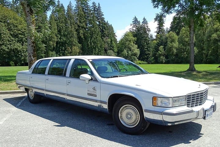 Best of Vancouver: Private Full-Day City and Gardens Tour photo 1