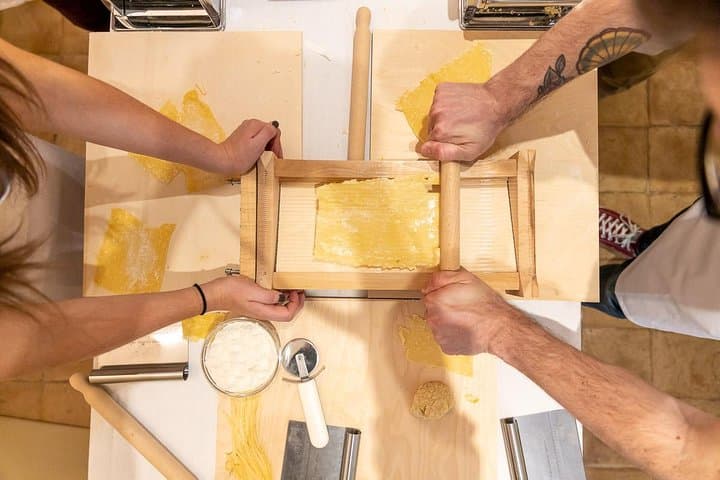 Tivoli Private Market Tour and Hands-On Cooking Class with Lunch or Dinner
