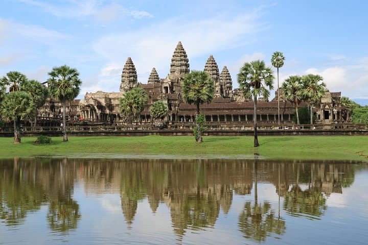 Angkor Temples Private Full-Day Tour from Siem Reap: Angkor Wat, Angkor Thom & Ta Prohm photo 2