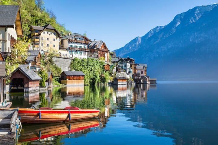Eagle's Nest and Hallstatt Day Tour from Salzburg: Kehlsteinhaus, Lake Views & Hallstatt Highlights photo 6