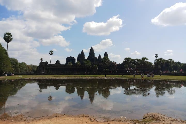 One-Day Angkor Temple Tour with Private Driver — Siem Reap Highlights photo 2