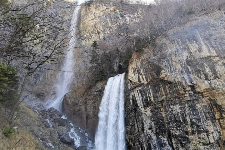 Zurich Private Tour: Waterfalls, Walensee & Sardona Lakes photo 5