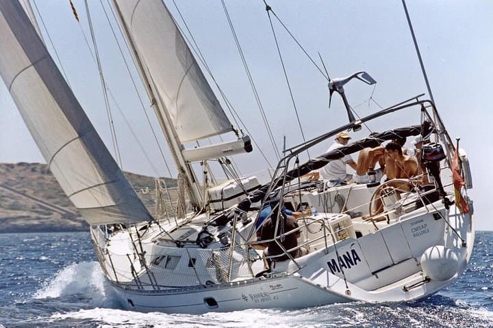 Exclusive Day Sailing on Bahía de Palma — Private Sail, Snorkel & Paddleboard