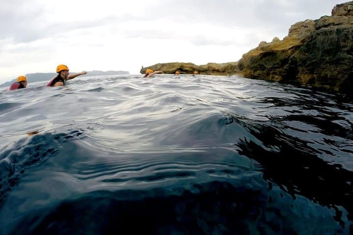 Mallorca Coasteering Adventure: Cliff-Jumping, Caves & Coastal Scramble photo 5