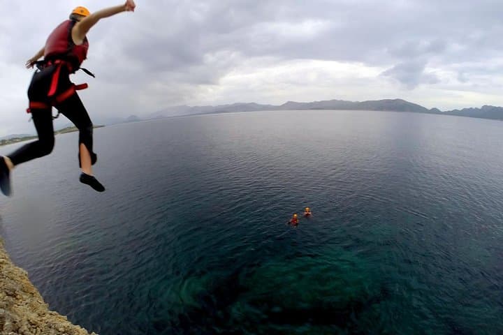 Mallorca Coasteering Adventure: Cliff-Jumping, Caves & Coastal Scramble photo 6