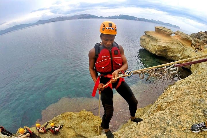 Mallorca Coasteering Adventure: Cliff-Jumping, Caves & Coastal Scramble photo 2