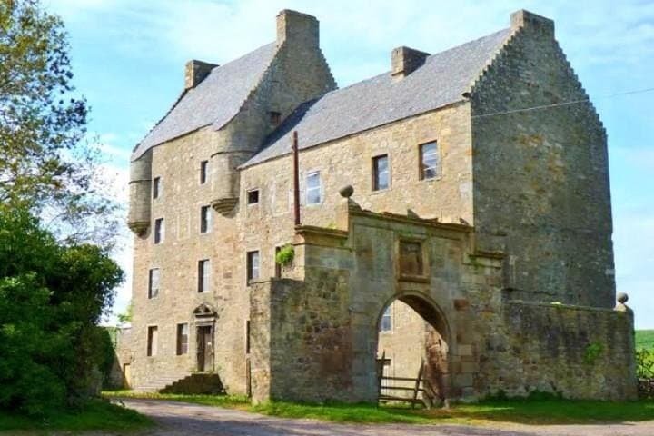 Outlander Filming Locations Private Day Tour from Edinburgh photo 4