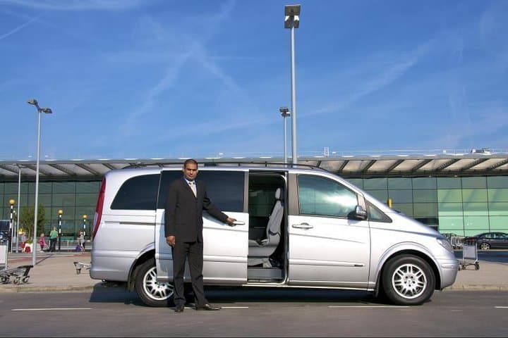 Rabat to Fes Private Transfer via Meknes & Volubilis — Comfort, History & Quick Stops photo 3