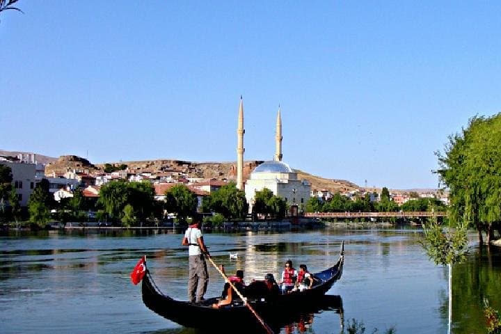 Cappadocia Fairy Chimneys Morning Tour: Devrent & Paşabağı Half-Day Experience photo 4