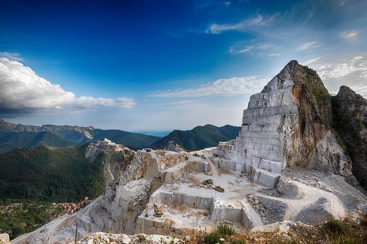 Carrara Marble Quarries 4x4 Tour: Land Rover Access to Apuan Alps Quarries photo 2