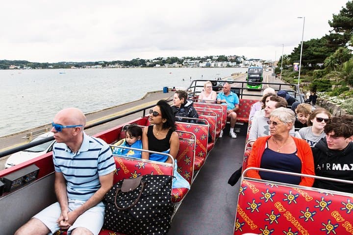 Explore Bournemouth by Bus: Hop-On Hop-Off Coastal Sightseeing Guide photo 3