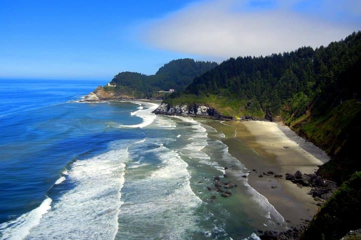 Exploring the Oregon Coast: A Full-Day Scenic Tour from Portland