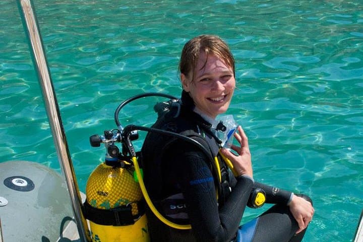 Beginner Scuba Diving in Santa Ponsa: Discover Mallorca's Clear Balearic Waters photo 3